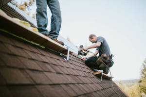 Local Roofers in Summer Lake, OR